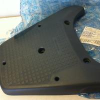 PORTATAPACCHI POSTERIORE FREE PIAGGIO 574751000D