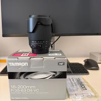 OBBIETTIVO TAMRON 18-200mm