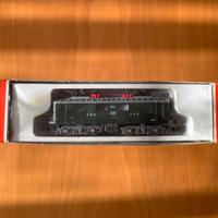 Lima locomotiva e 2 vagoni scala N