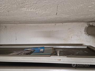 2 porte antiche, armadio a muro di scuole anni 70