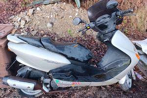 Mbk (Yamaha) Skyliner 125 4t