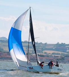 melges 24 barca regata 