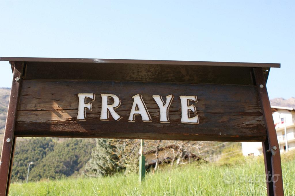 Land, 800 m²