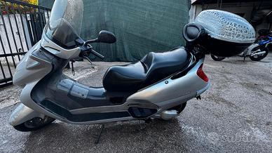 Foresight 250 del 2003 per ricambi