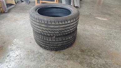 GOMME 205 50 R16 al 90% come nuove