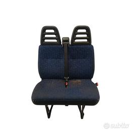 Sedile anteriore destro Iveco Daily 3.0 D del 2005