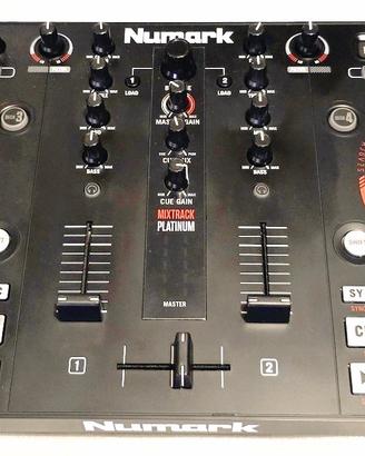 Numark Mixtrack Platinum Console DJ