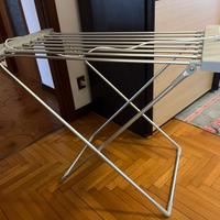 Stendibiancheria elettrico