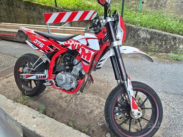 Swm 125 motarde