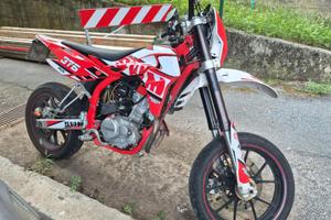 Swm 125 motarde