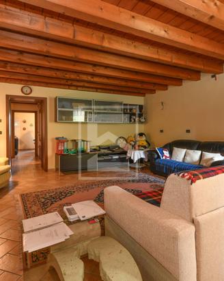 Villa a schiera - Volta Mantovana