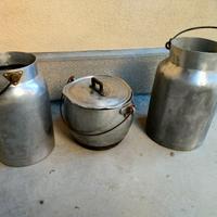 Bidoni per il latte e pentola anni 50