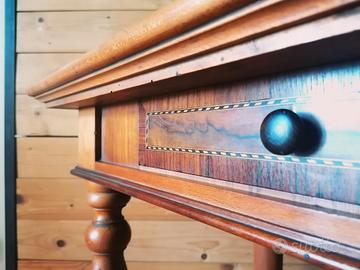 Tavolino con cassetto in legno prima metà '900