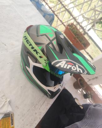casco Airoh + mascherina Nenki