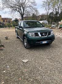 Nissan navara in perfette condizioni