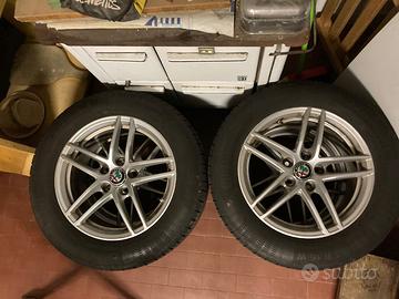 Alfa GIULIA cerchi 16  con TMPSD e gomme 225/55