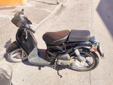 Scarabeo 50cc 