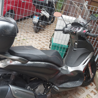 Piaggio Beverly 350 s sport touring