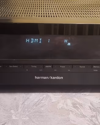 SINTOAMPLIFICATORE HARMAN KARDON 