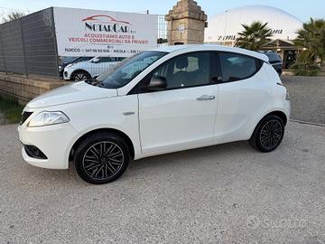Lancia Ypsilon 1.2 69 CV 5 porte GPL Ecochic Gold