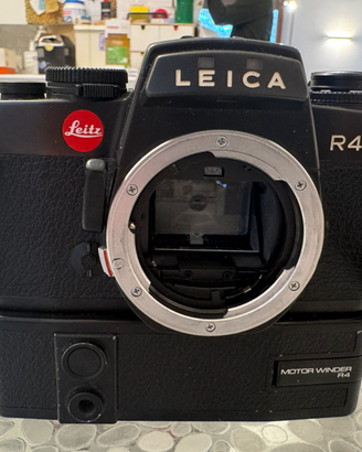 Leica R4