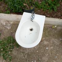 Bidet bianco