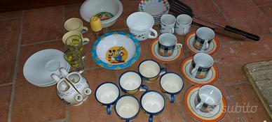 Tutto a 15€(tazzine, contenitori, ecc..)