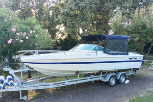 Semicabinato 24 piedi 2 motori e carrello del 2020