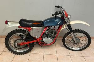 SWM 125  SIX DAYS 1975