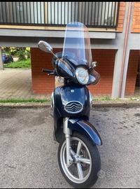 Aprilia scarabeo 200