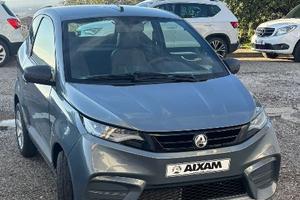 MINICAR AIXAM CITY INCIDENTATA