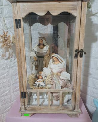 Natività  in lanterna con luci h. cm. 75