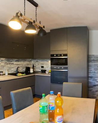 Cucina angolare moderna