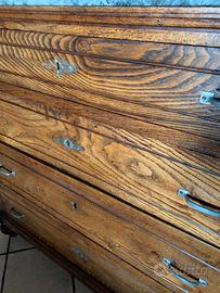 Canterano in Castagno con Specchiera Intarsiata