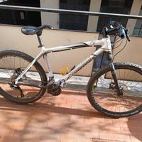 Bicicletta MTB CAFFEINE CANNODALE