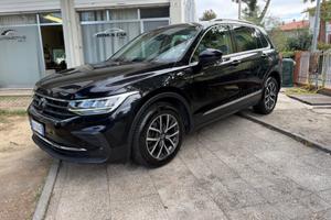 Volkswagen Tiguan 2.0 TDI 150 CV SCR DSG Life