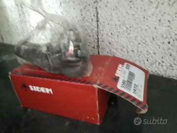 Ammortizzatori anteriori e posteriori nuovi