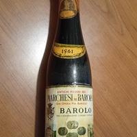 Macinino in legno bottiglia Barolo 1961