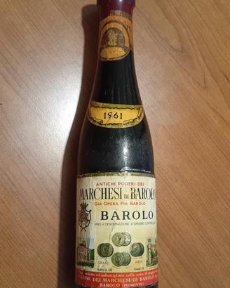 Macinino in legno bottiglia Barolo 1961