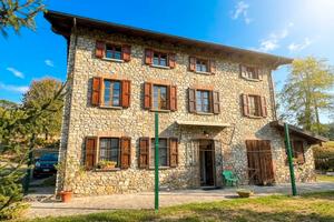 Casale Indipendente con terreno Alta Val Tidone