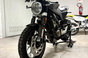 Husqvarna Svartpilen 125