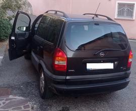 OPEL Zafira 2ª serie - 2000