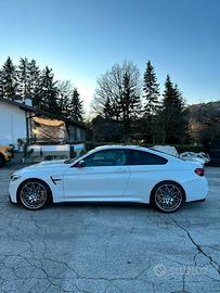 BMW M4 competition full optional FRENI CARBO