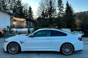 BMW M4 competition full optional FRENI CARBO