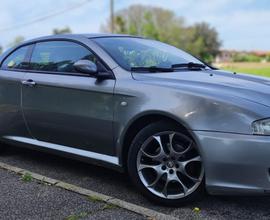 Alfa Romeo GT 1.9 16v jtd mjt