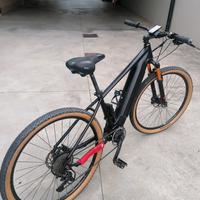 permuto E-bike con gravel