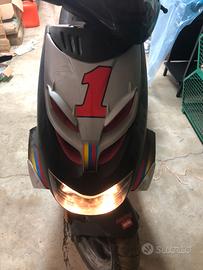 Scooter Aprilia Sr