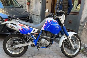 Suzuki Dr 650 R
