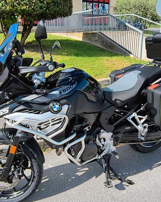 bmw f800gs triple black