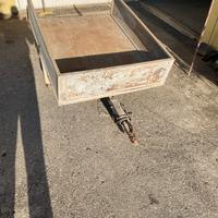 rimorchio in ferro per auto